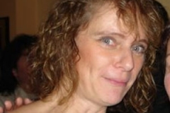 Giraffe - Petra Singer